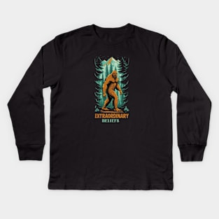 Extraordinary Beliefs Sasquatch Big Foot Sasquatch Yeti Gift for Bigfoot Enthusiast Cryptid hunter Kids Long Sleeve T-Shirt